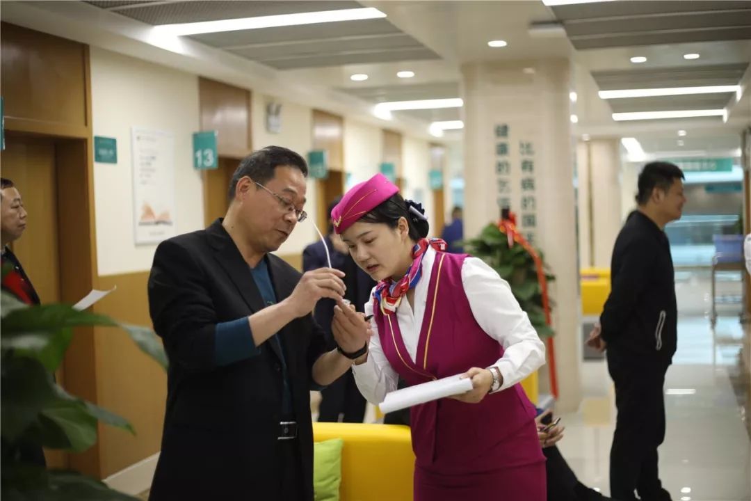 常德24小时套医保卡(北京医保卡使用指南)